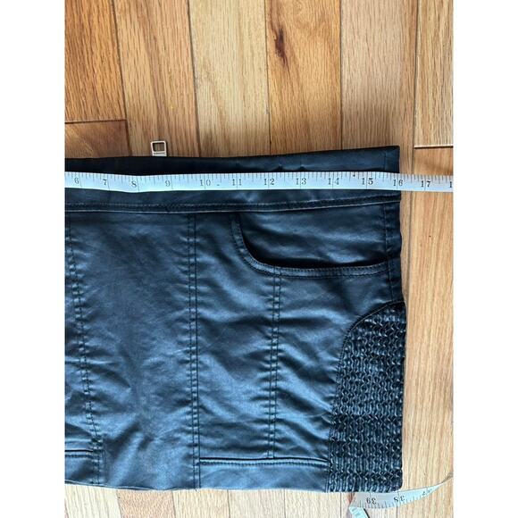 Allsaints Spitalfields Black leatherette skirt - Picture 5 of 5